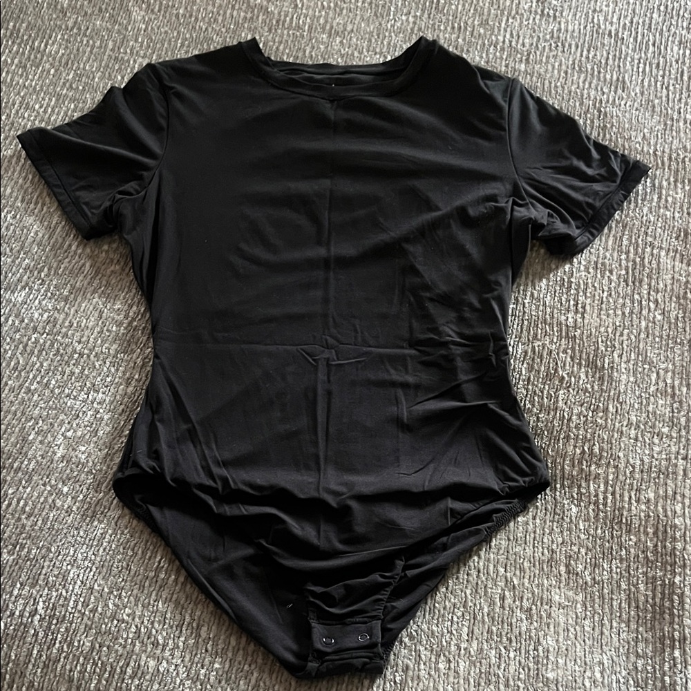 Skims Fits Everybody Short Sleeve Body Suit